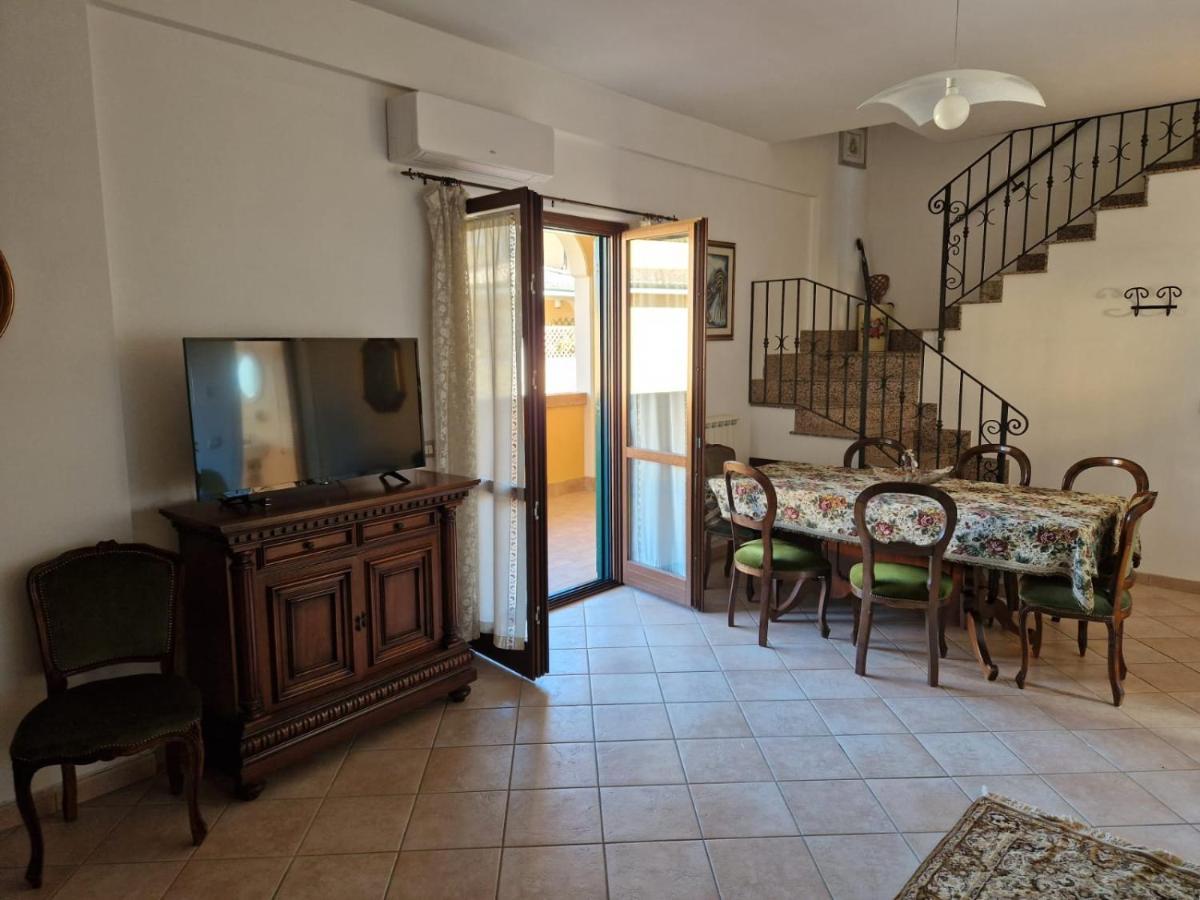 Casa Elsa Lägenhet Palidoro Exteriör bild